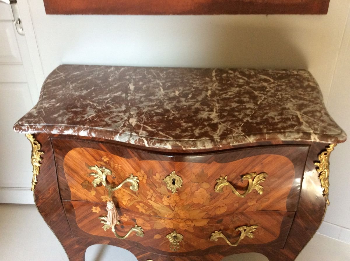 P. ROUSSEL (attribuée) – Commode Sauteuse Marquetée - Epoque Louis XV-photo-3