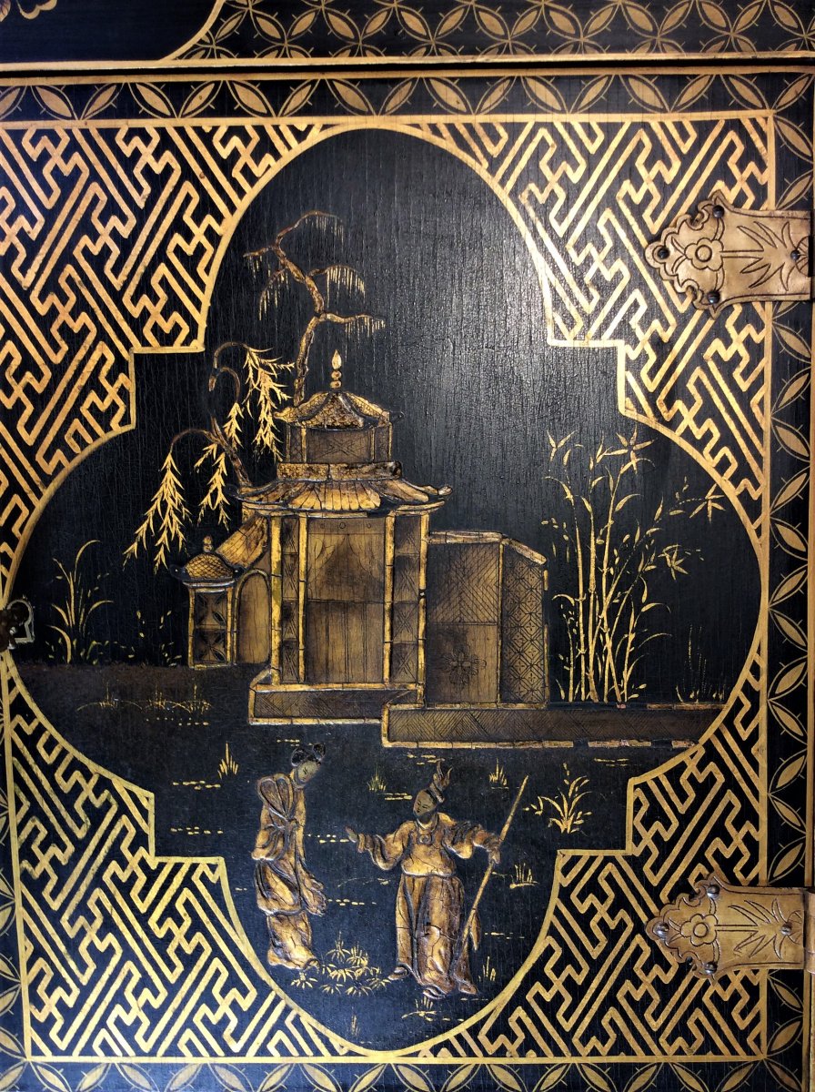  Cabinet Lacquer Black And Gold - Early Twentieth Century-photo-2