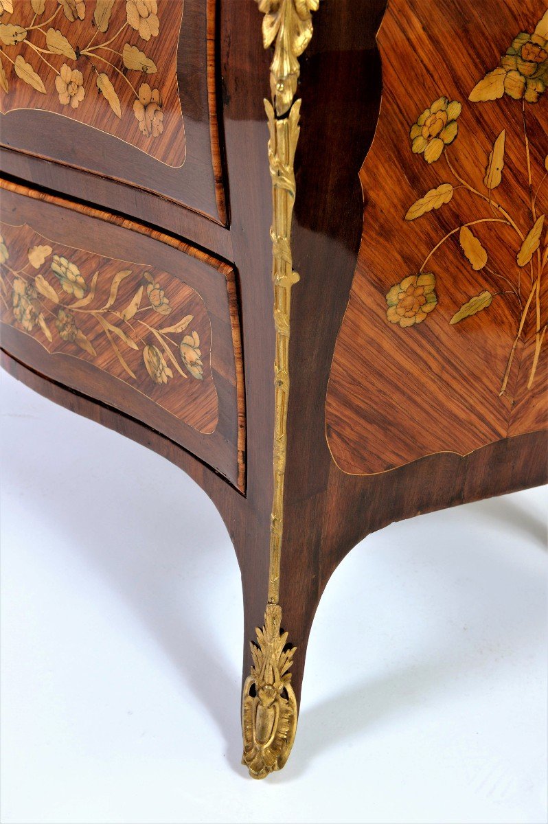   Estampillée « J. Birckle » - Commode En Marqueterie Florale – Epoque Louis XV-photo-2