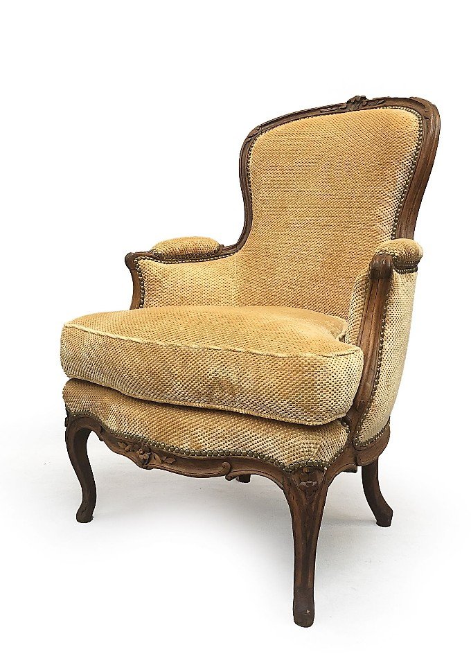 Stamped "b. Maucuy" - Bergère In Carved Stained Beech - Louis XV Period