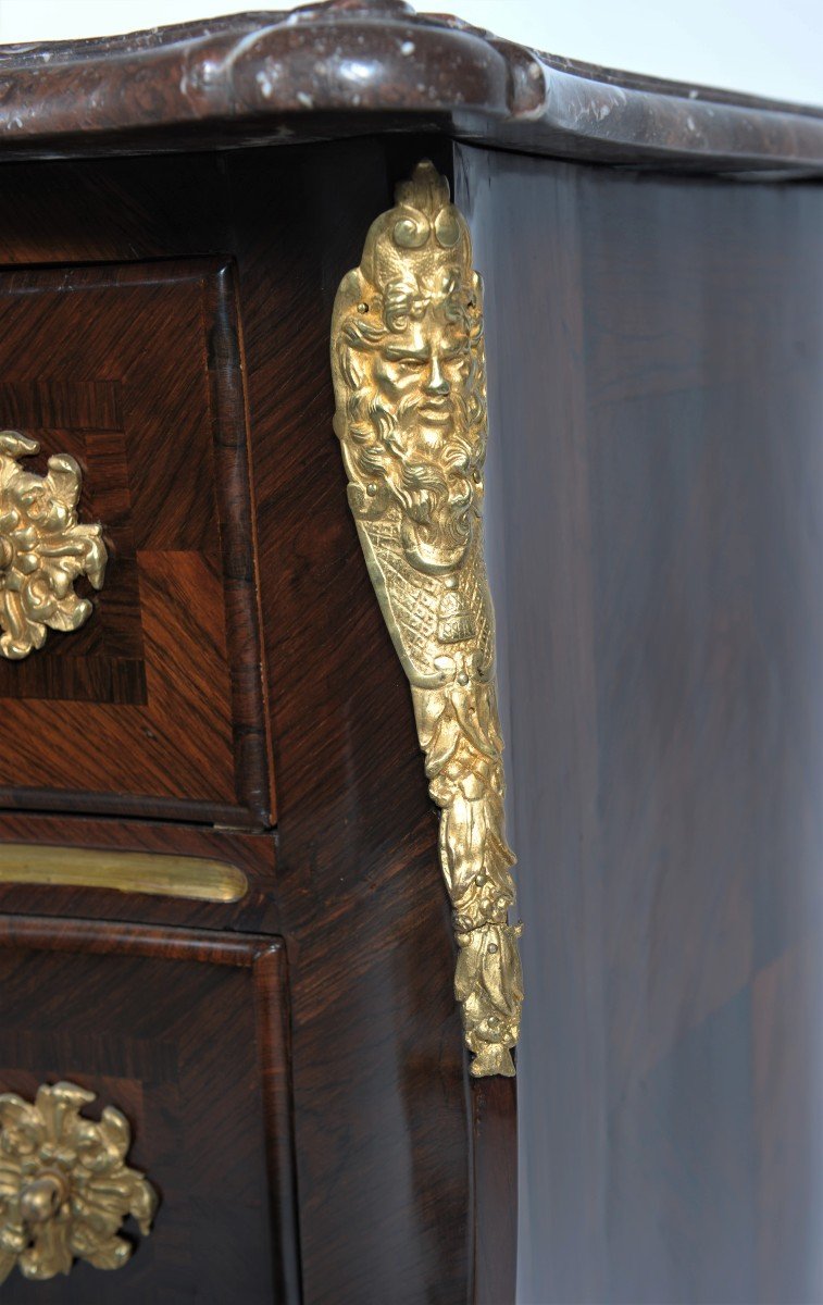    Splendide Commode Galbée Toutes Faces, Epoque Régence-photo-2
