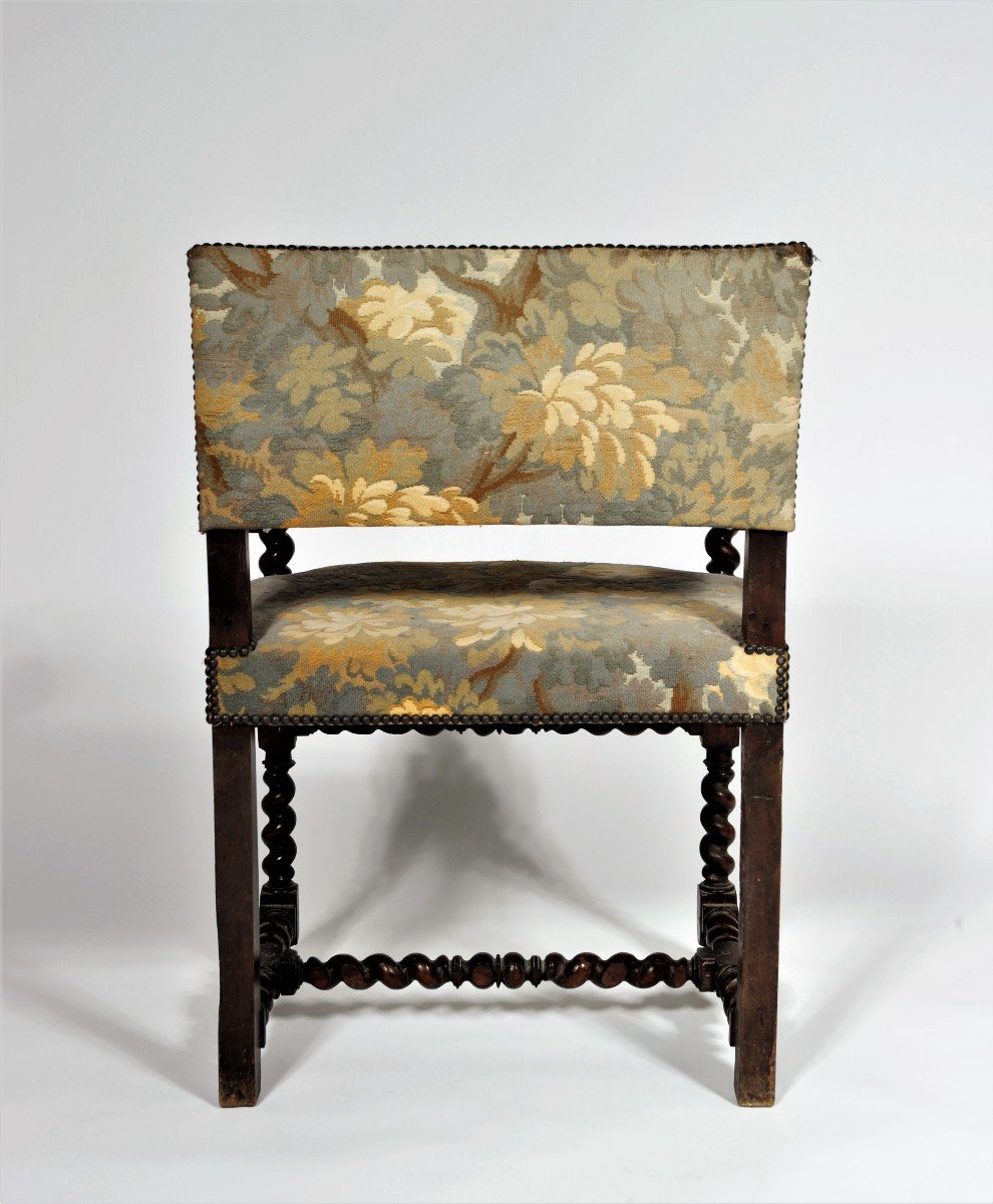    Beautiful Arm Chair In Molded Natural Wood - Louis XIII Period - XVIIth Century-photo-4