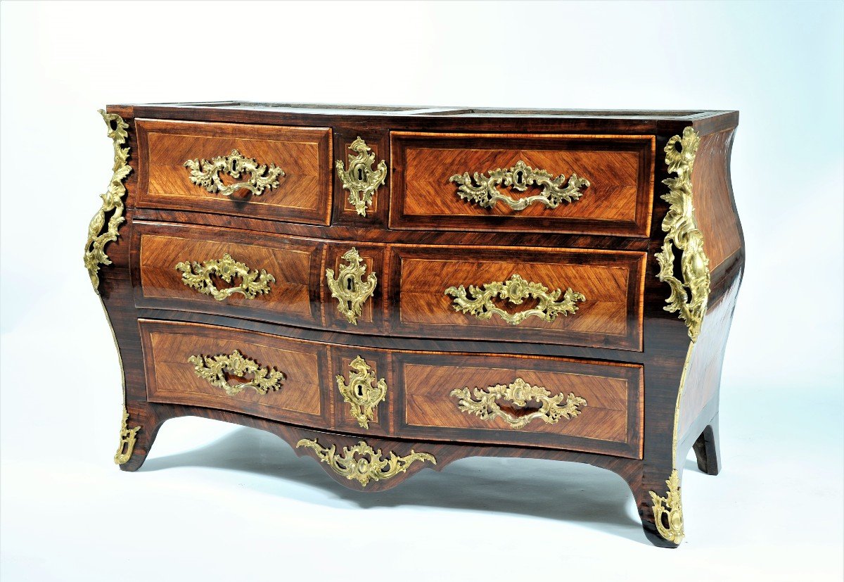     From 26.09 To 16.10 20% Discount     Stamped F. Garnier - Curved Chest Of Drawers In Violet Wood - Louis XV Period -photo-3