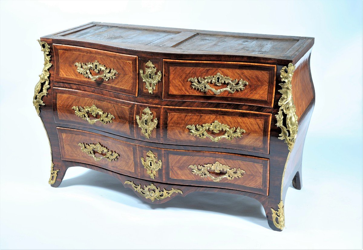     From 26.09 To 16.10 20% Discount     Stamped F. Garnier - Curved Chest Of Drawers In Violet Wood - Louis XV Period -photo-5