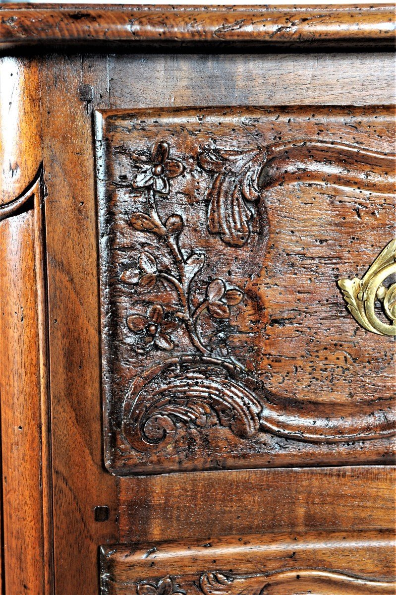    Chest Of Drawers With Slightly Curved Front - Rhône Valley - Louis XV Period-photo-3