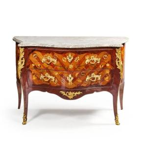 Estampillée  Walter – Belle Commode  En Marqueterie De Tiges Fleuries Et Feuillagées – XVIIIème