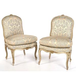 Paire de chaises Louis XV, de forme mouvementée - Epoque XVIII