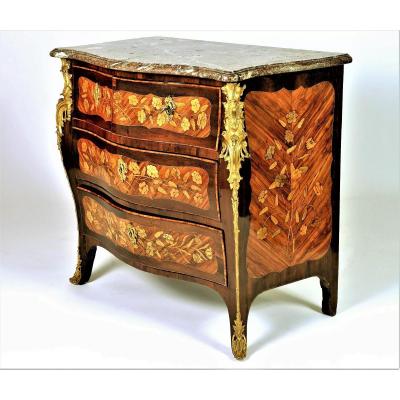   Estampillée « J. Birckle » - Commode En Marqueterie Florale – Epoque Louis XV