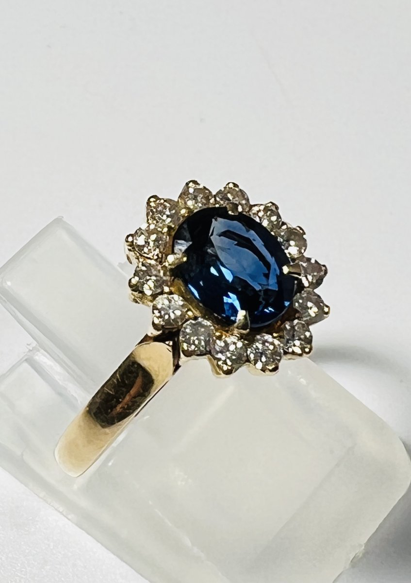 Gold-set Sapphire Daisy Ring-photo-2