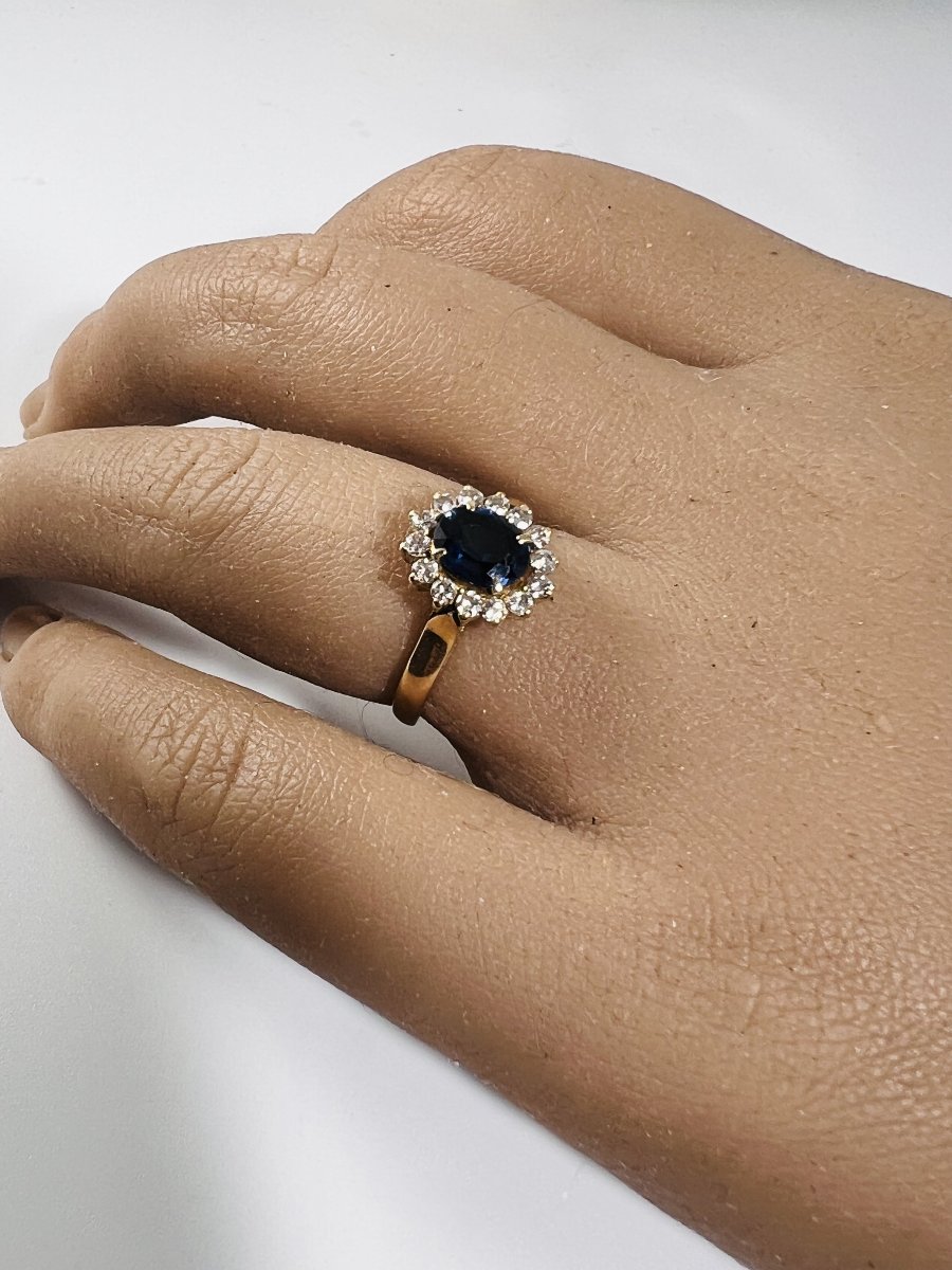 Gold-set Sapphire Daisy Ring-photo-4
