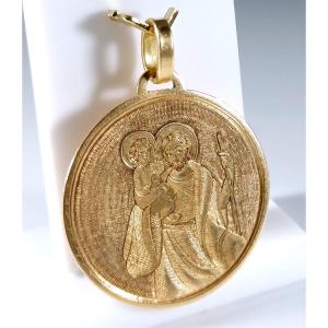 Saint Joseph Medal In Guilloche Gold