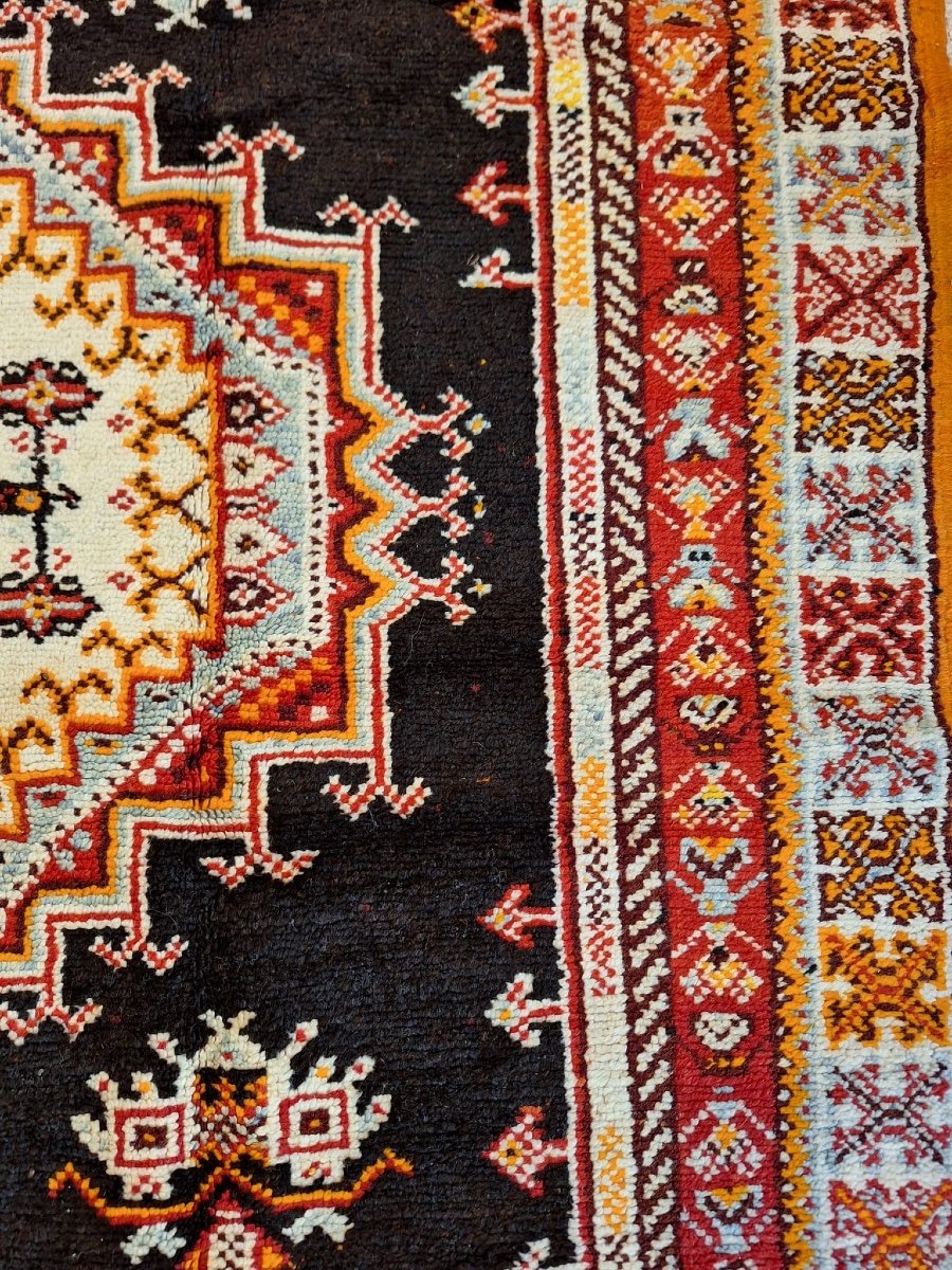 Vintage Moroccan Rug From The High Atlas Tribe-photo-3