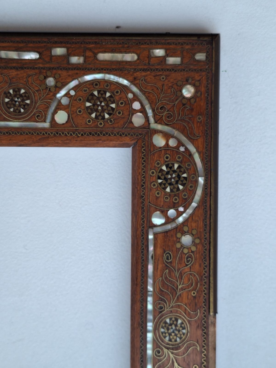 Antique Photo Frame-photo-1