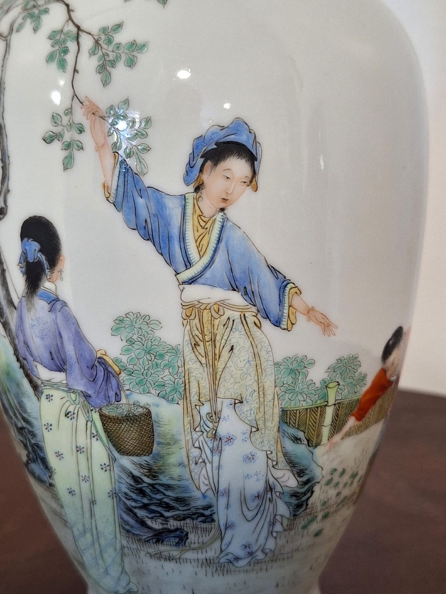 Vase chinois de la famille Rose, XXe siècle,signé Gu Song Zhai Zhi-photo-3