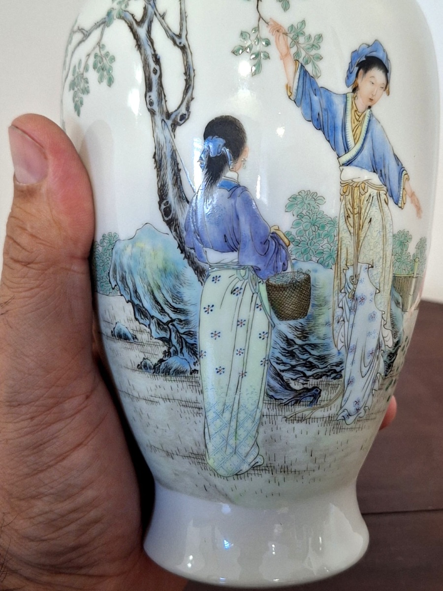 Vase chinois de la famille Rose, XXe siècle,signé Gu Song Zhai Zhi-photo-6