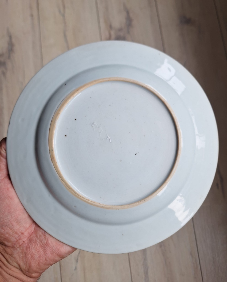 Assiette chinoise de la Famille Rose, XVIIIe siècle-photo-2