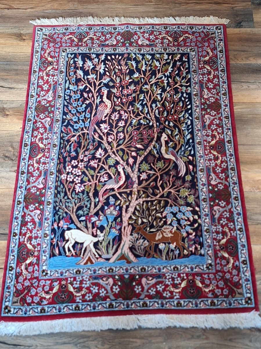 Vintage Iranian Handmade Rug Isfahan, Wool On Silk-photo-4