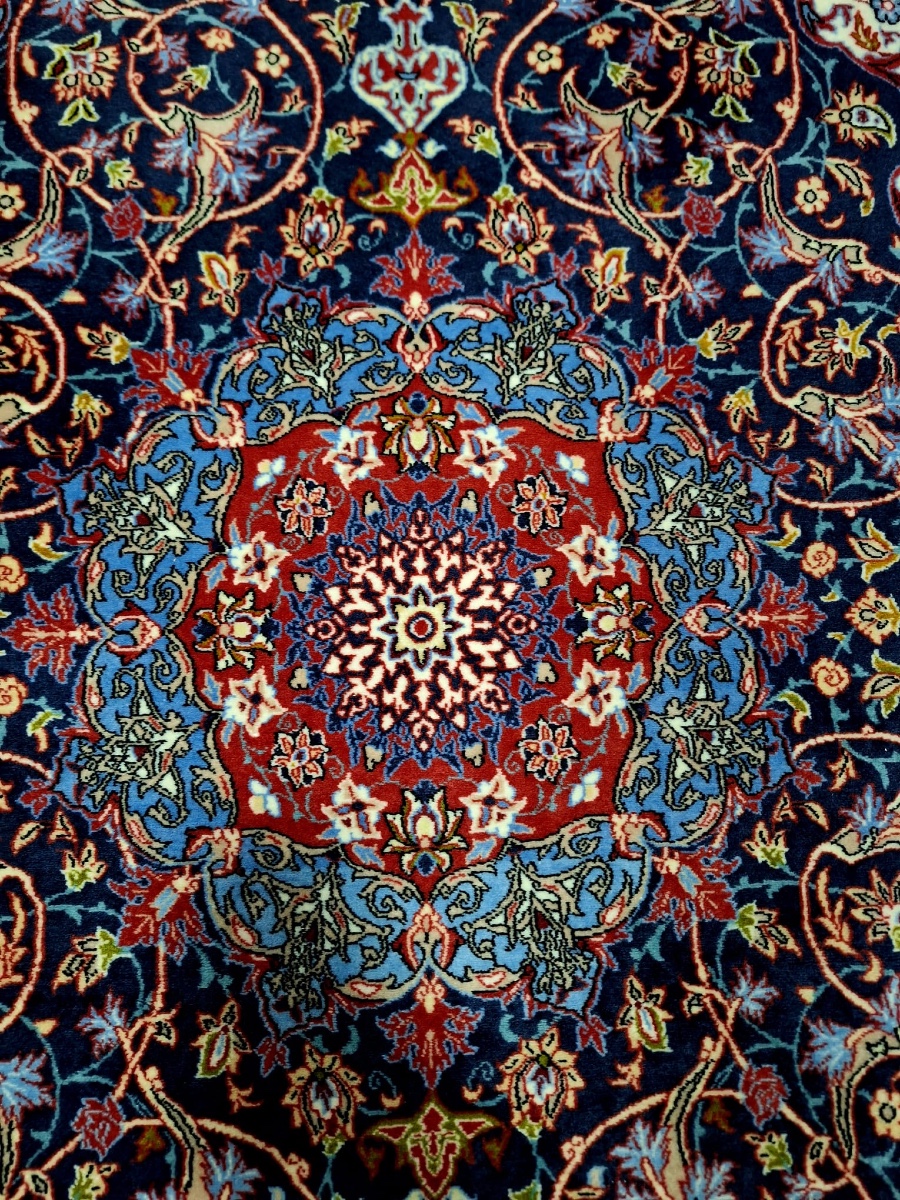 Tapis persan fait main Ispahan-photo-2