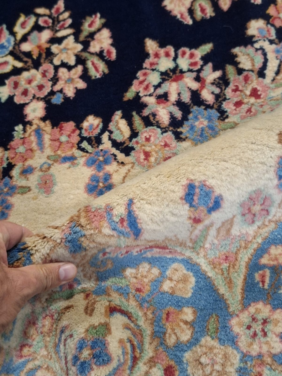 Handmade Persian Rug Kerman, Iran-photo-3