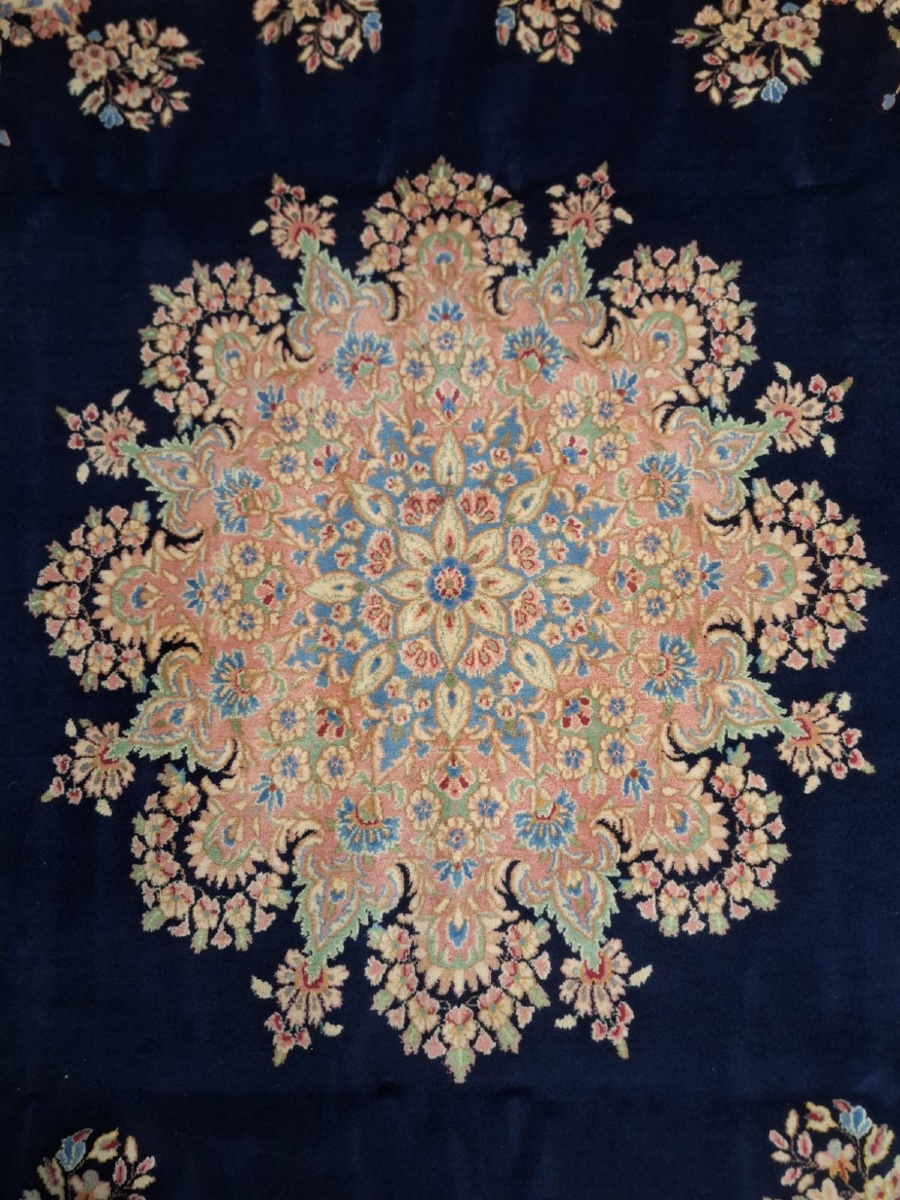 Handmade Persian Rug Kerman, Iran-photo-2