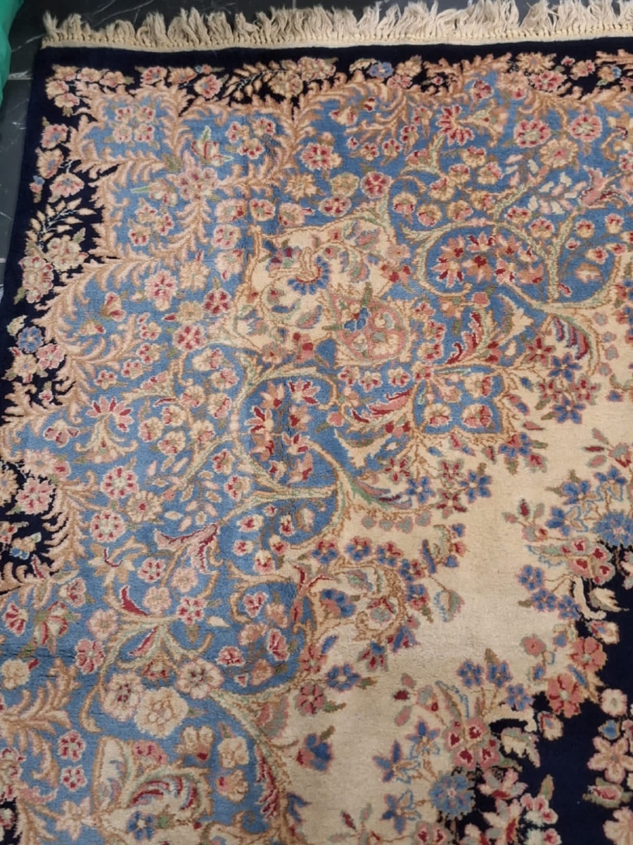 Handmade Persian Rug Kerman, Iran-photo-6