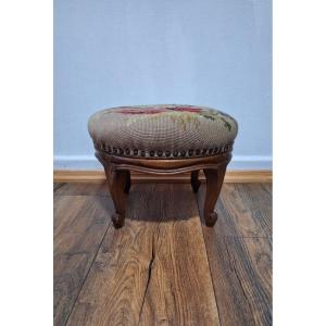 Antique Chair With Small Legs With Embroidery