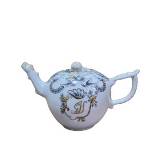 Théière chinoise ancienne à décor armorié, XVIIIe siècle, époque Qianlong