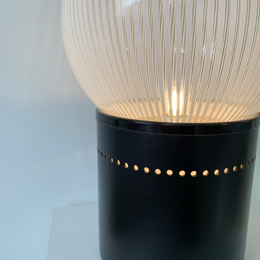 Lampe de table en verre strié Venini, vers 1960, Italie.-photo-7