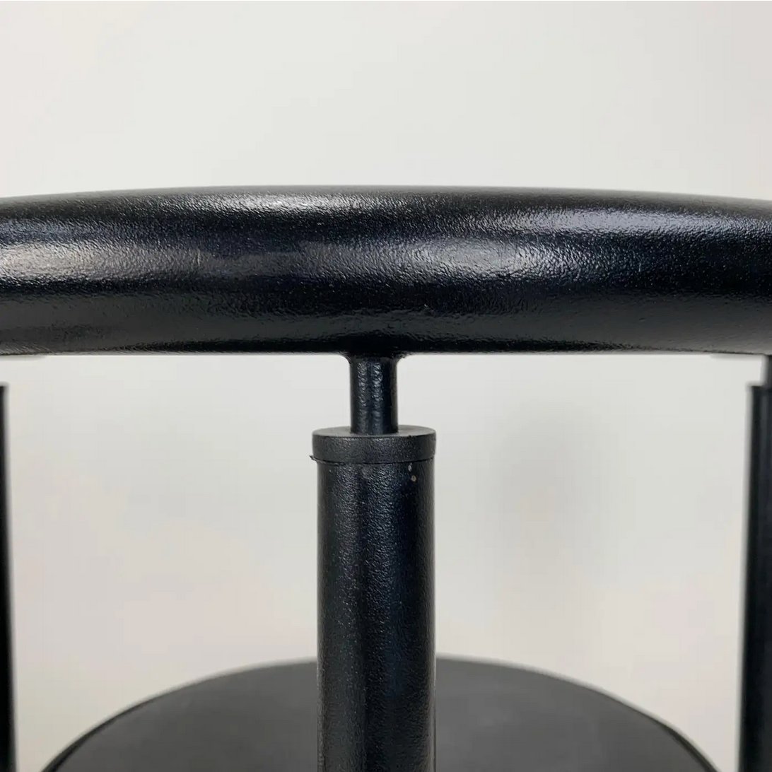 Fauteuil Philippe Starck Miss Dorn pour Disform, vers 1982, France.-photo-4