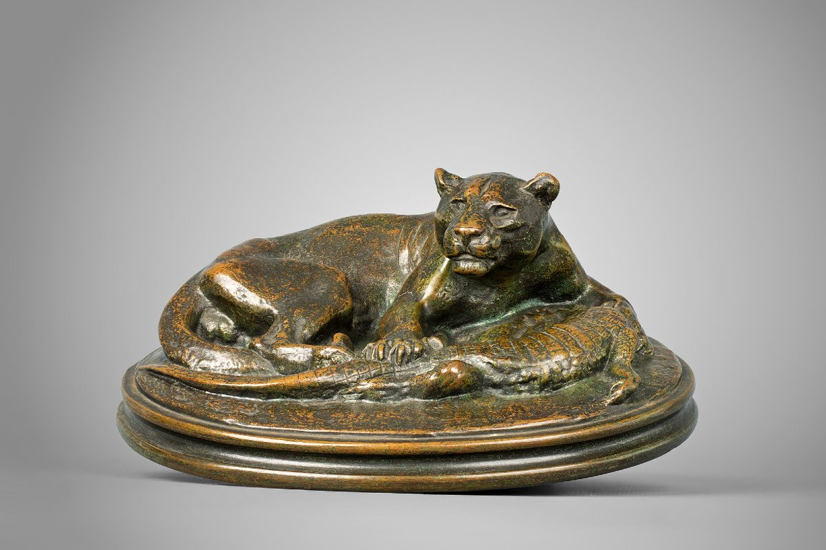 Jaguar tenant un Caïman, Antoine-Louis Barye Paris (1795 - 1875)-photo-2