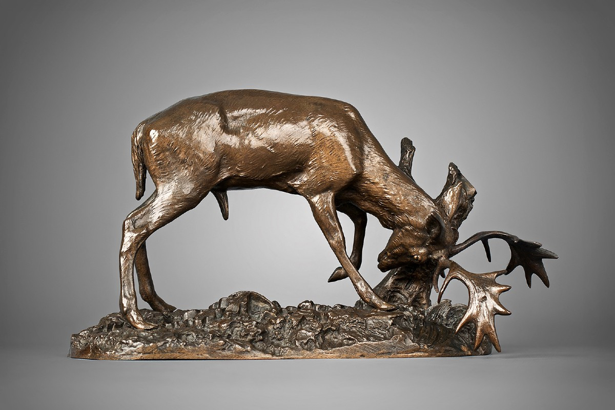 Daim frottant ses bois contre un arbre, Antoine-Louis Barye Paris (1795 - 1875)