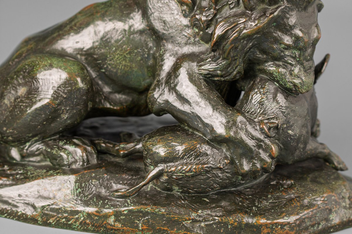 Lion dévorant un sanglier, Antoine-Louis Barye (1795 - 1875)-photo-4