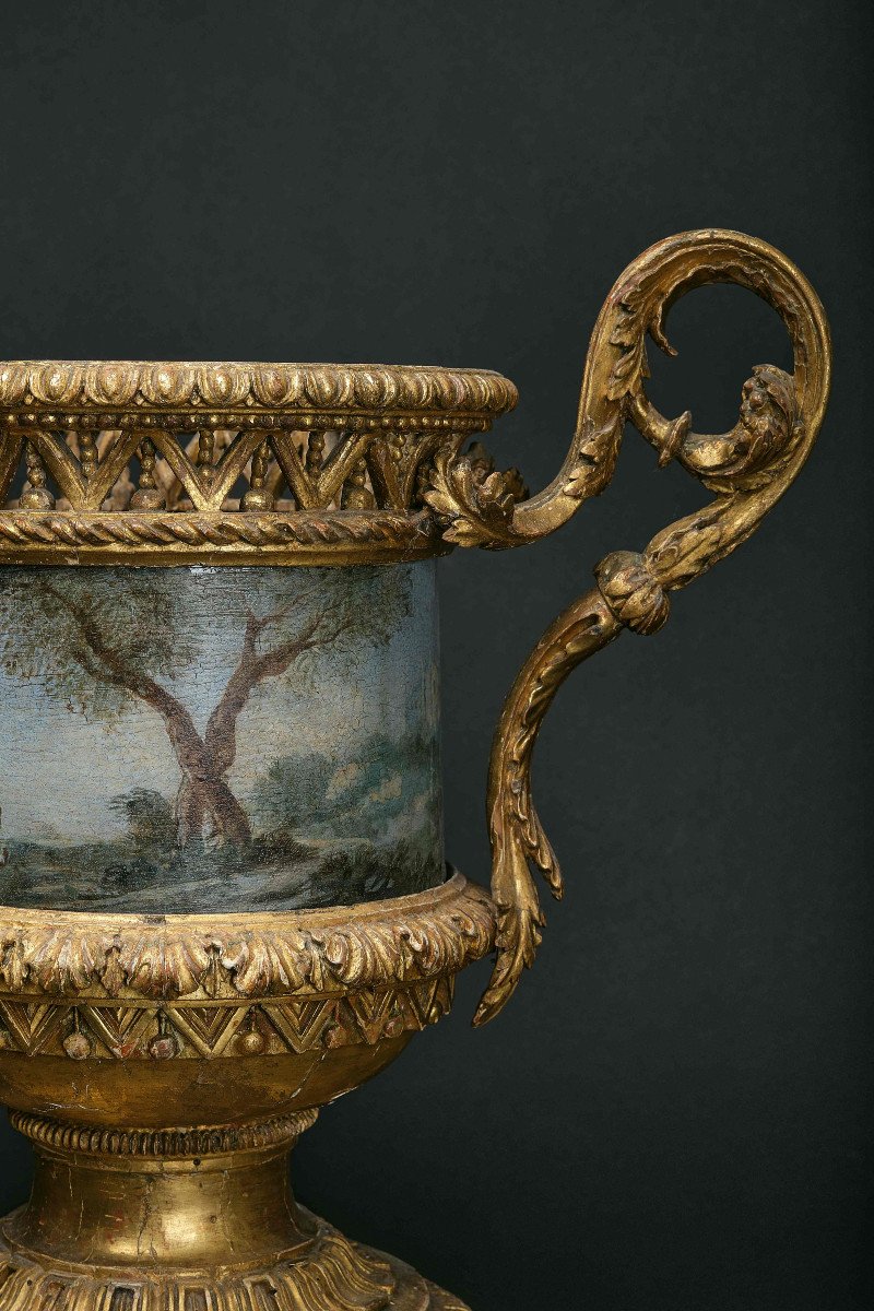 Pair Of Very Rare Vases In Carved And Gilded Wood With Painted Sheet Metal Cachepots, Rome 1780-photo-5