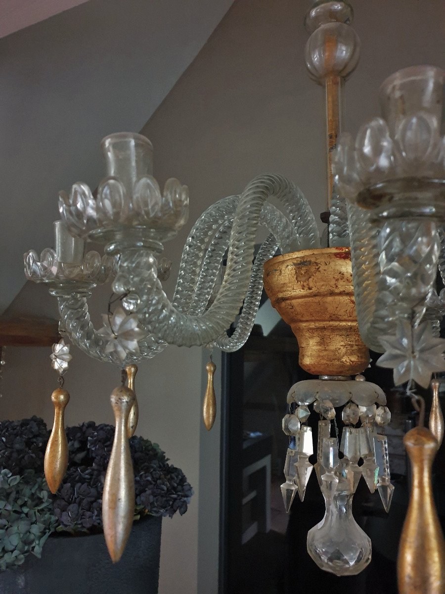 Chandelier From The Neoclassical Period, In Murano Crystal With Golden Wood, Lucca Early 19th-photo-3