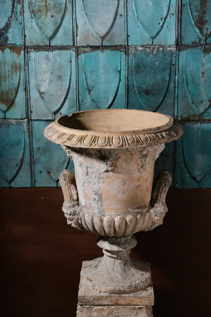 Grand vase en terre cuite de forme "Medicis", Manufacture Doulton, Angleterre 19ième-photo-3