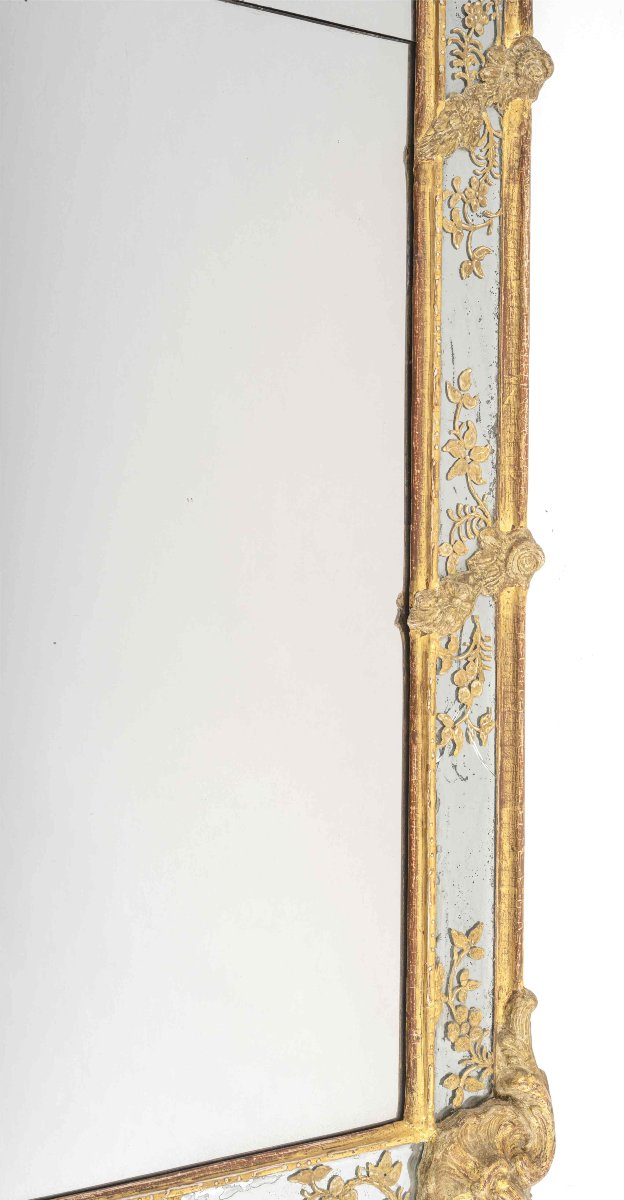 Important Miroir Suédois Avec Décorations En Stuc et Bois sculpté, Vers 1740 -photo-1