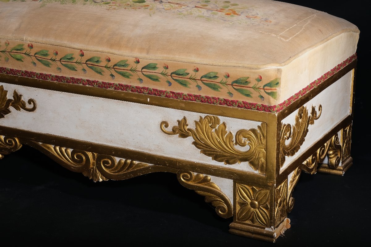 Unusual Upholstered Bench With Relief Decoration On Three Sides, Italy, 19th Century-photo-1
