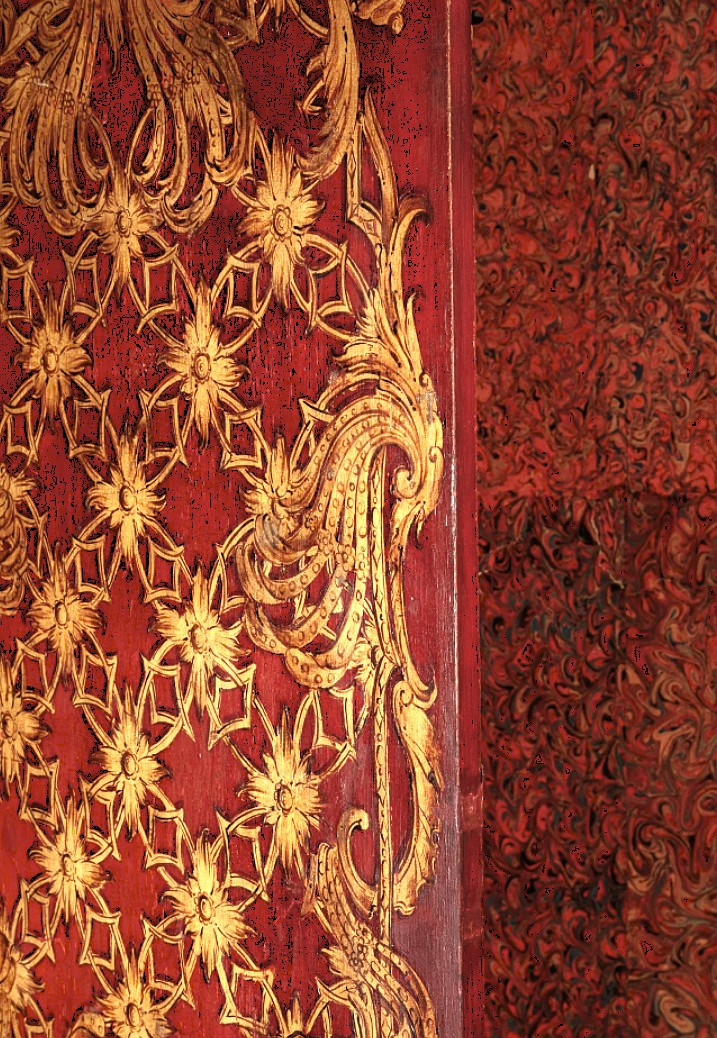 Two-part Red Lacquered Cabinet With Gilt Decorations, Venice Circa 1750-photo-4