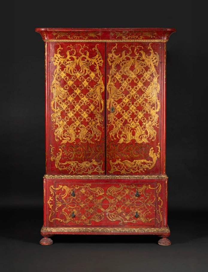 Two-part Red Lacquered Cabinet With Gilt Decorations, Venice Circa 1750