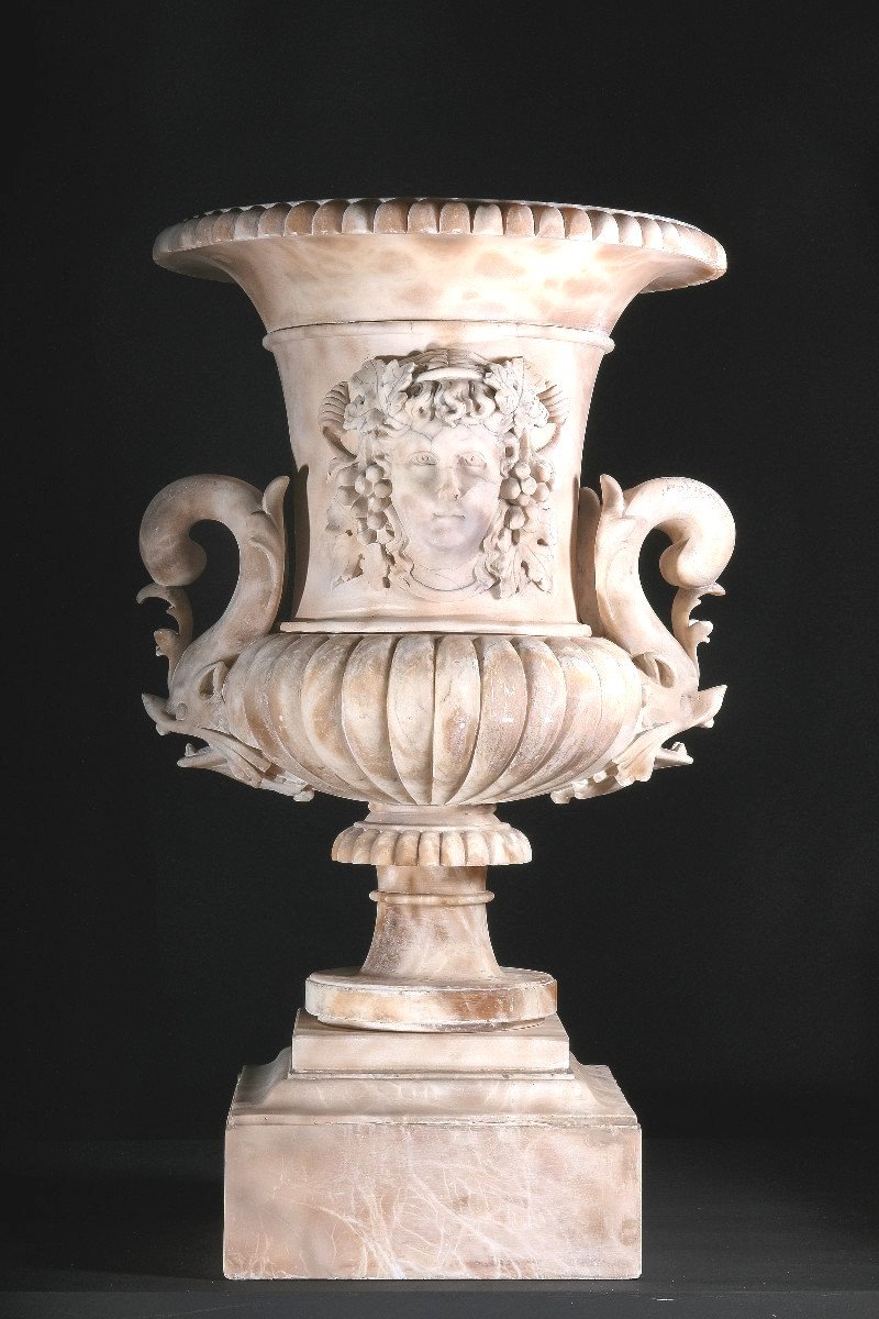 Important vase en albâtre de forme Médicis, Rome, vers 1800-photo-2