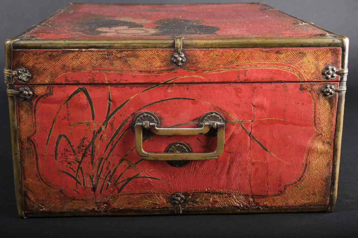Unusual Chinese Cassette With Brass Fittings And A Parchment Cover-photo-2