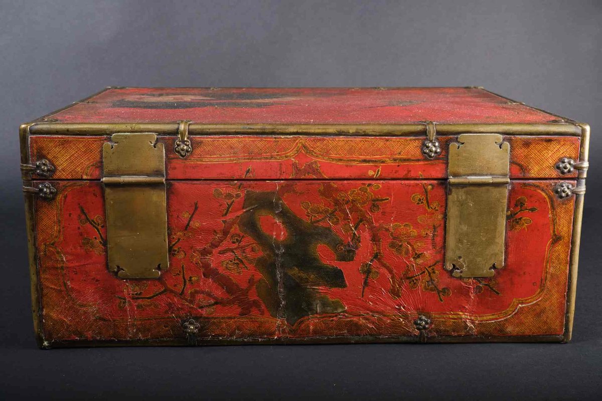 Unusual Chinese Cassette With Brass Fittings And A Parchment Cover-photo-3