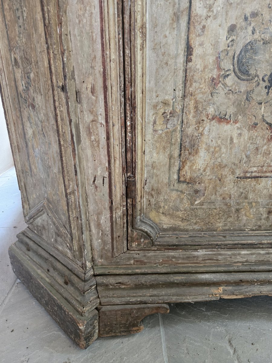 Important armoire peint, Genes, fin 17e-photo-2