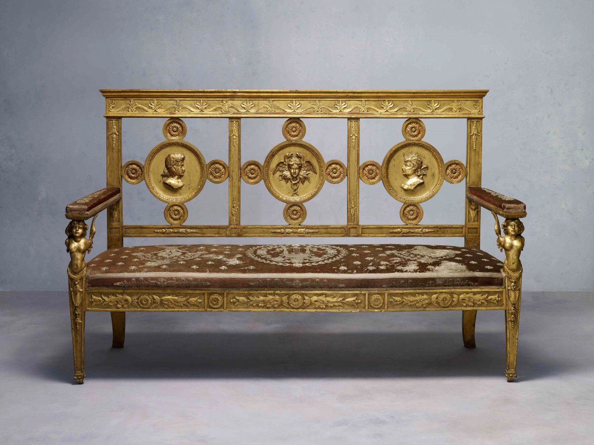 Banc de l'époque Empire, sculpté et doré avec son tissue originale, Lucca vers 1800