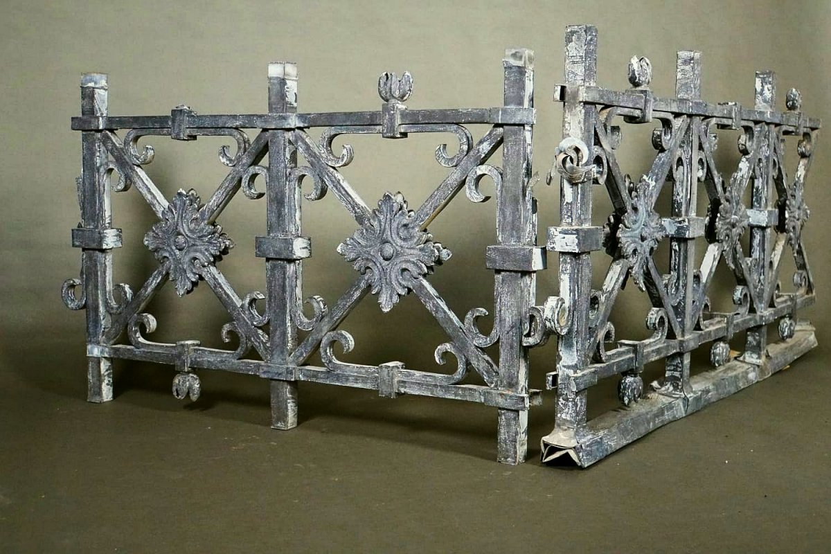 Balustrade En Tôle De Zinc De l'époque Charles X, France, Début 19ième Siècle