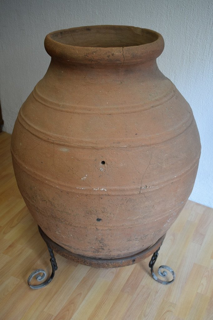 Large Terracotta Jar 18th.-photo-3