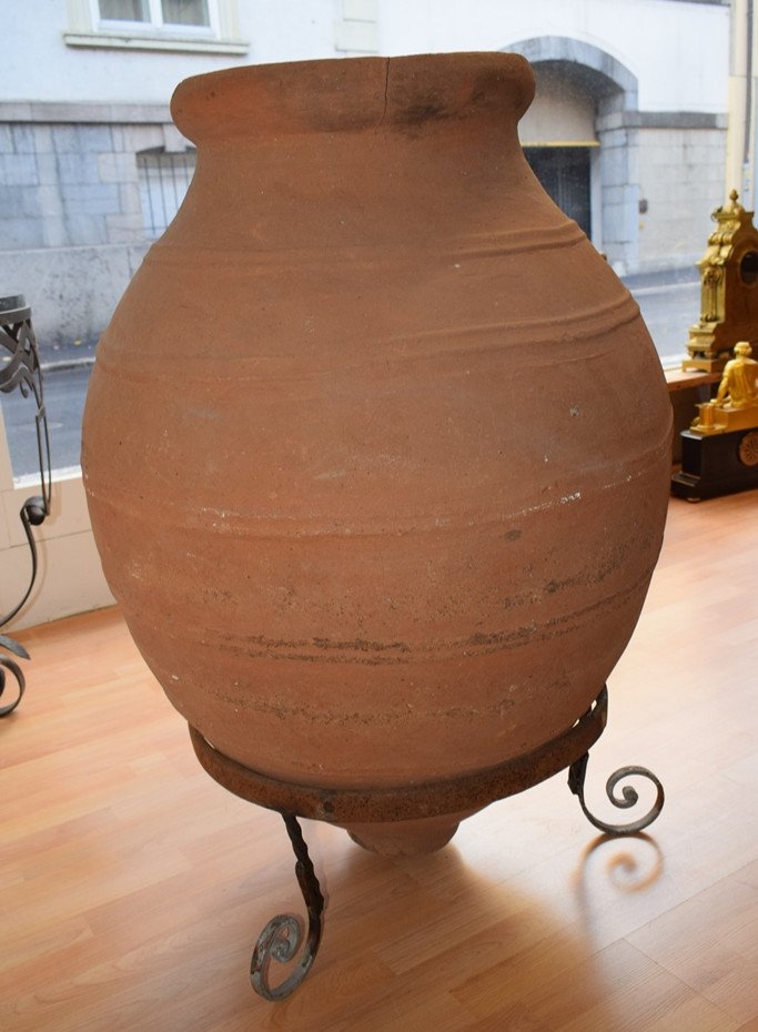 Large Terracotta Jar 18th.-photo-1