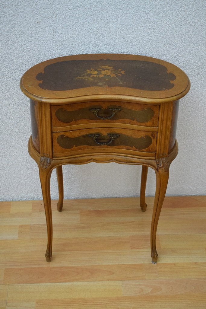 Kidney Shape Small Dresser