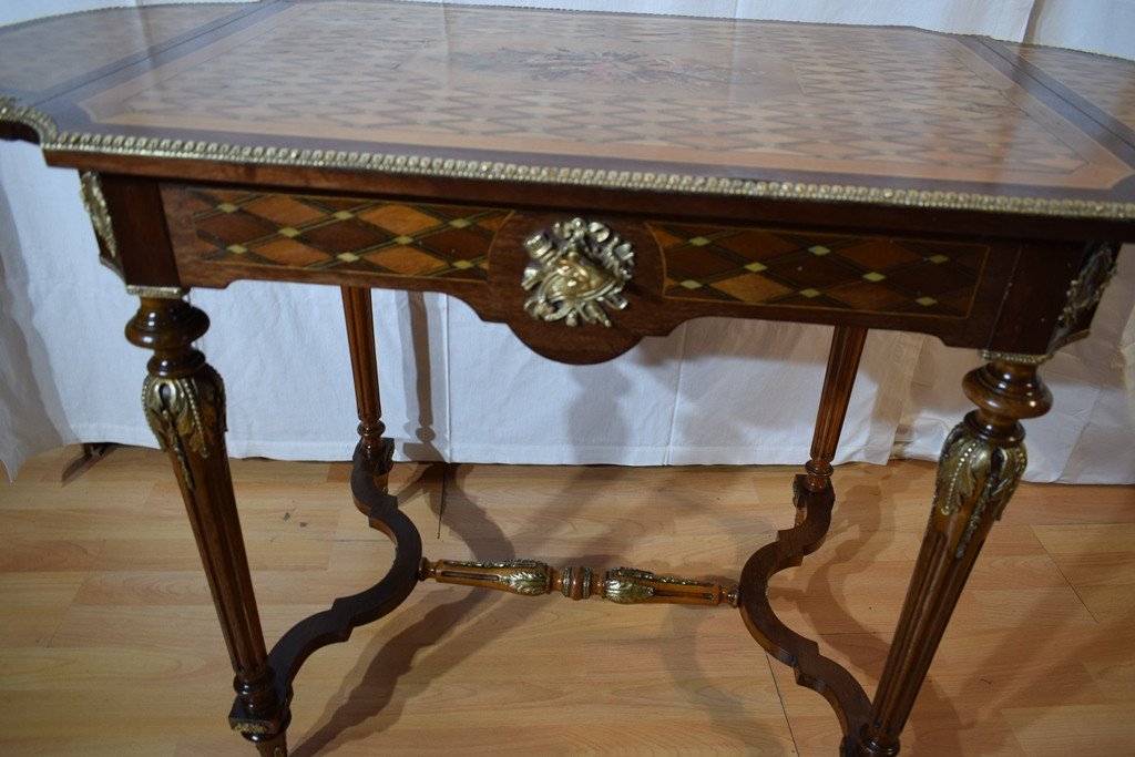 Napoleon III Middle Table-photo-3