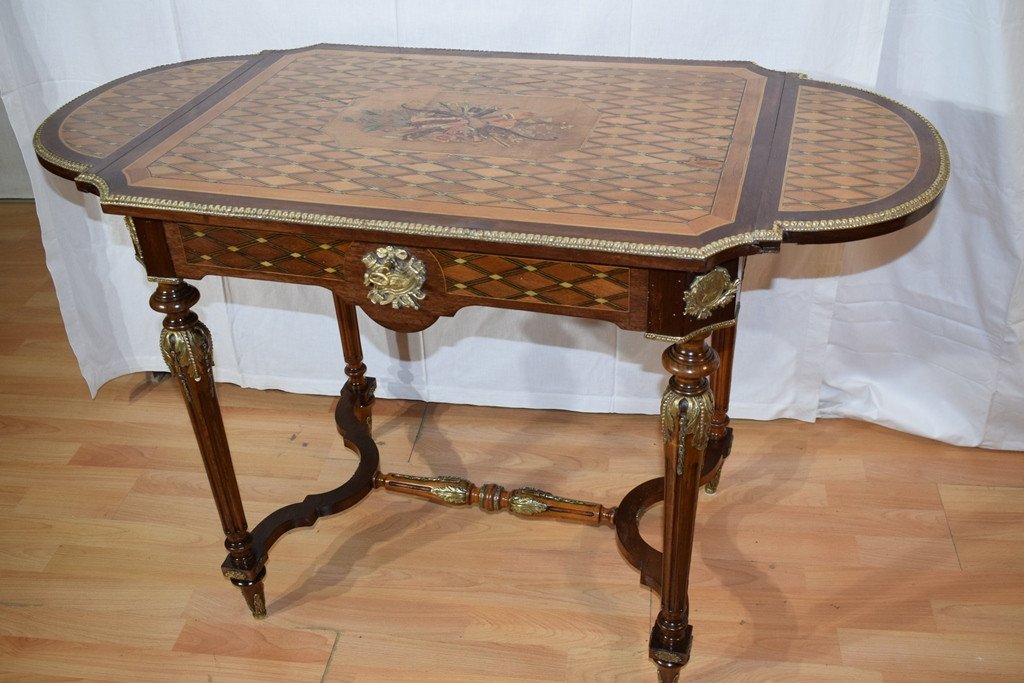 Napoleon III Middle Table-photo-1